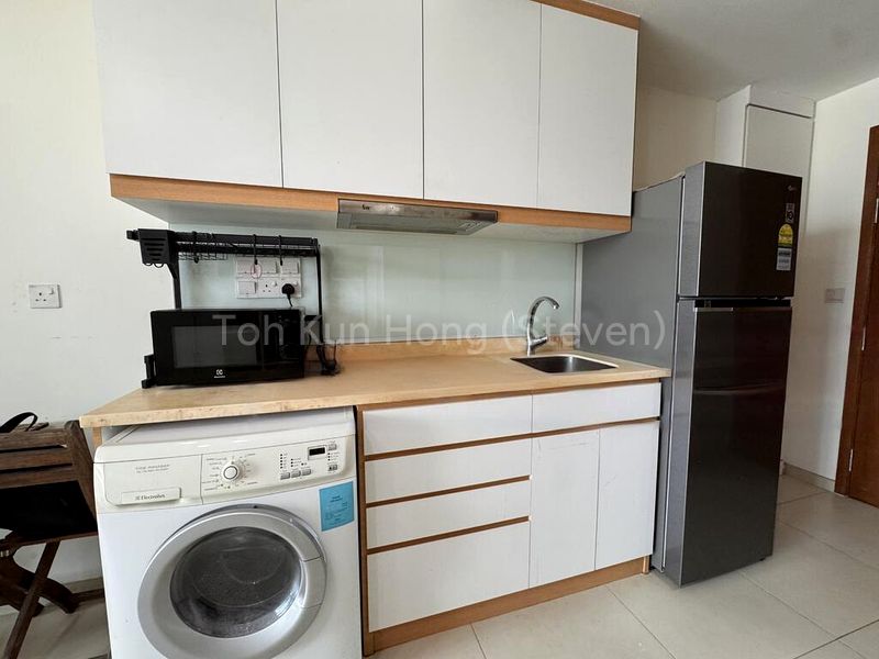 Studio Condo for Rent in  The Interweave - Image 7